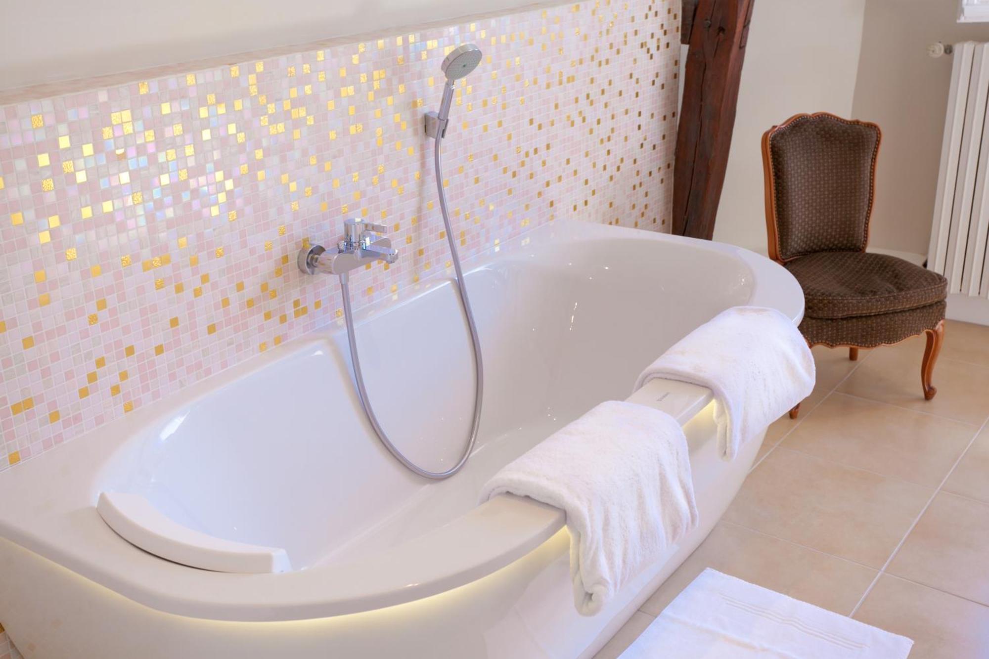 La Maison Jules Bed & Breakfast Tours